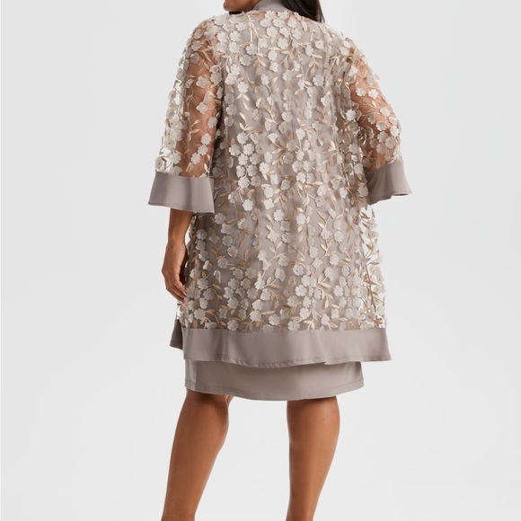 Laura Flower Mesh Jacket, Dress & Necklace Set Size 20 - Picture 2 of 2